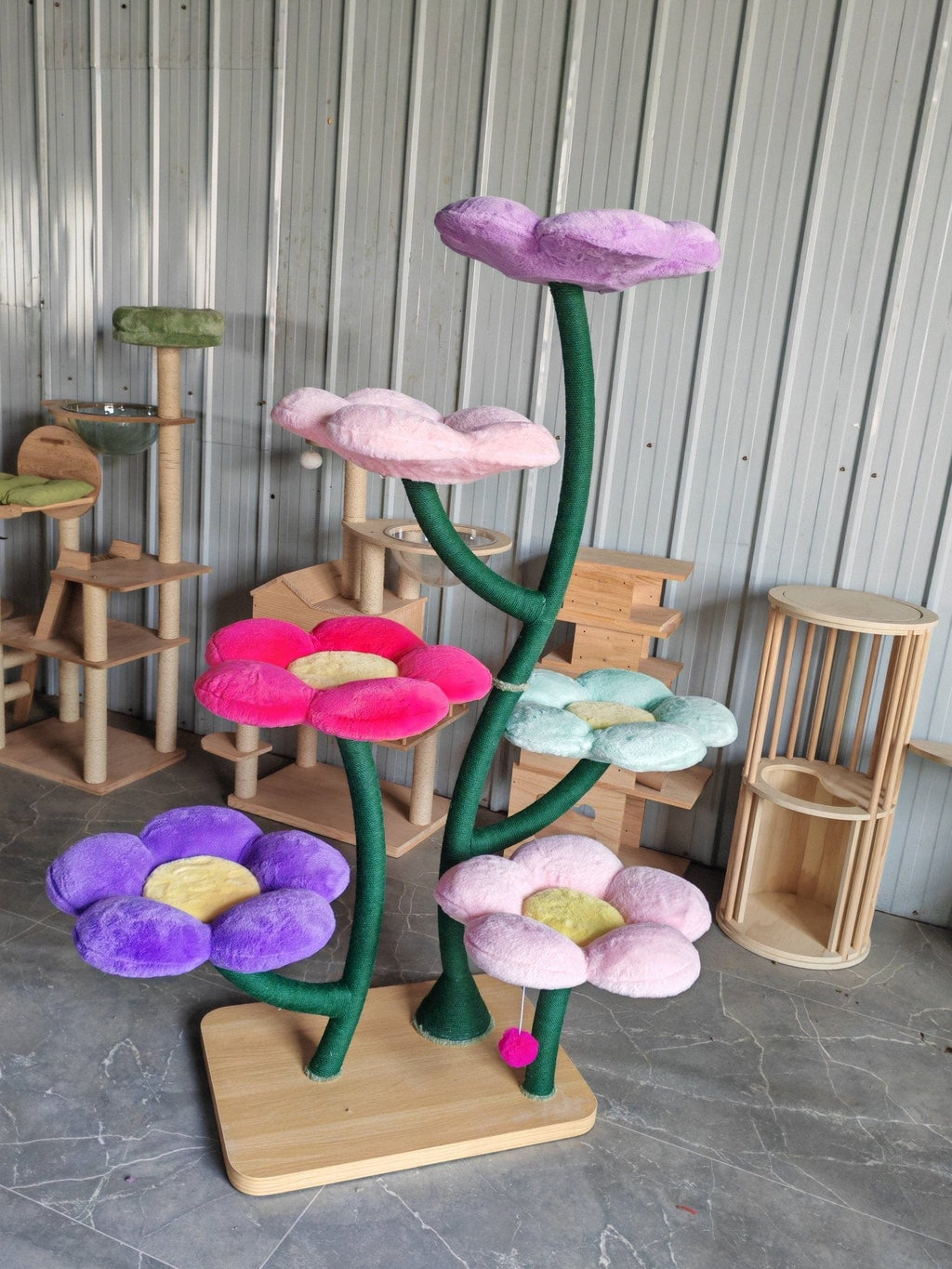 Ma boutique Cat trees Elysian Rainbow Flower Cat Tree